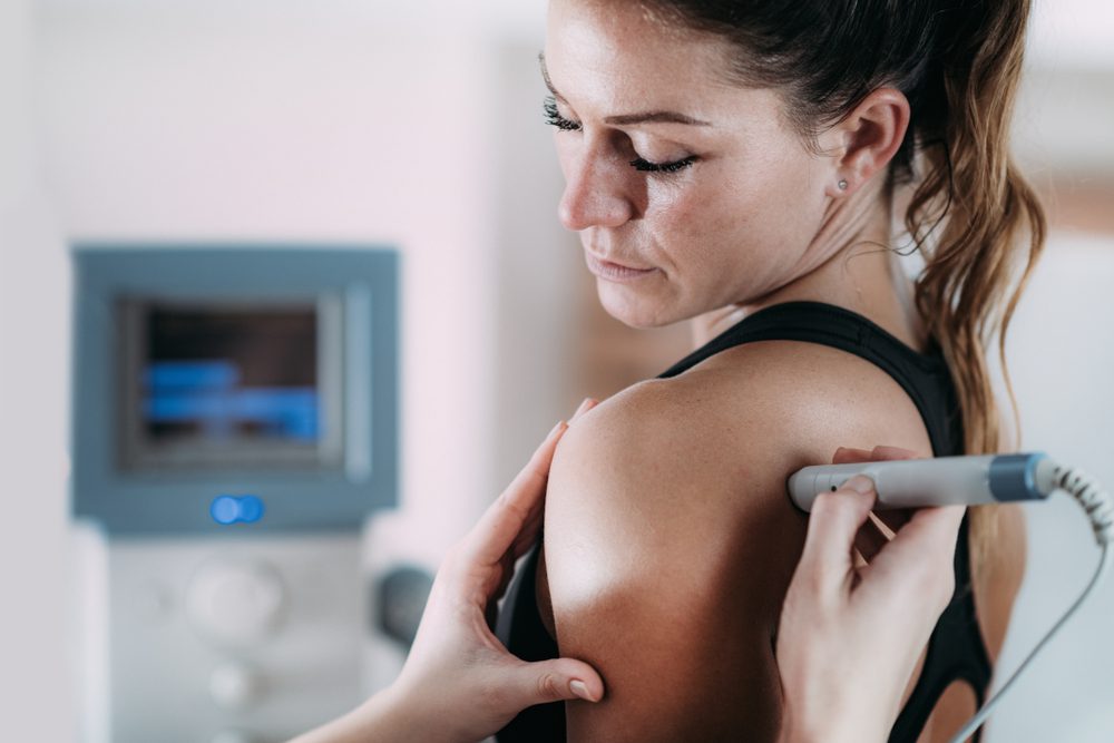 Laser,Therapy.,Physical,Therapist,Treating,Patient's,Shoulder